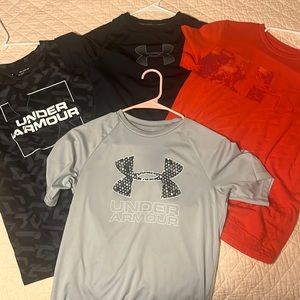 Under Armour tshirts - Youth XL - Lot of 4